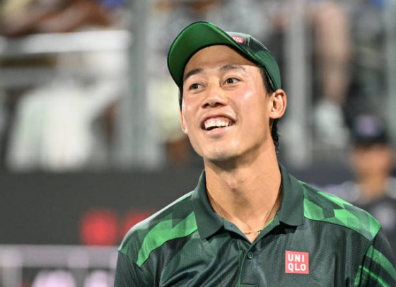 Nishikori continua a encantar e regressa aos ‘quartos’ de um torneio ATP dois anos depois