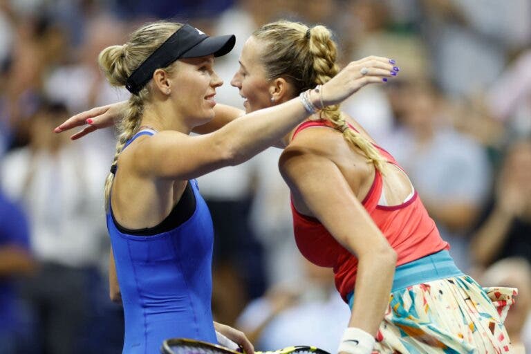 Kvitova impressionada com Wozniacki: «Não se percebe que esteve alguns anos sem jogar»