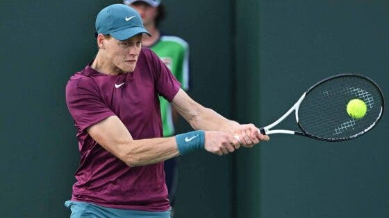 Sinner ultrapassa dérbi com Berrettini e marca duelo de gerações com Murray
