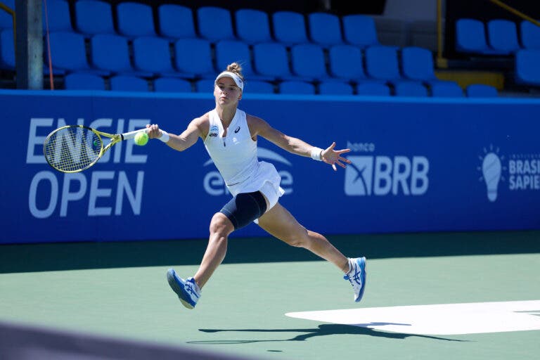 Laura Pigossi e Luiza Fullana são as primeiras brasileiras a vencer no W80 de Brasília