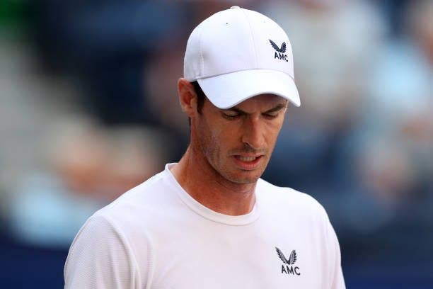 Murray lesiona-se durante treino e desiste das Davis Cup Finals