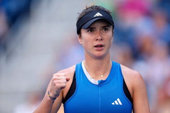 Vondrousova mete a 9.ª seguida em Grand Slams, Svitolina resiste a grande batalha no US Open