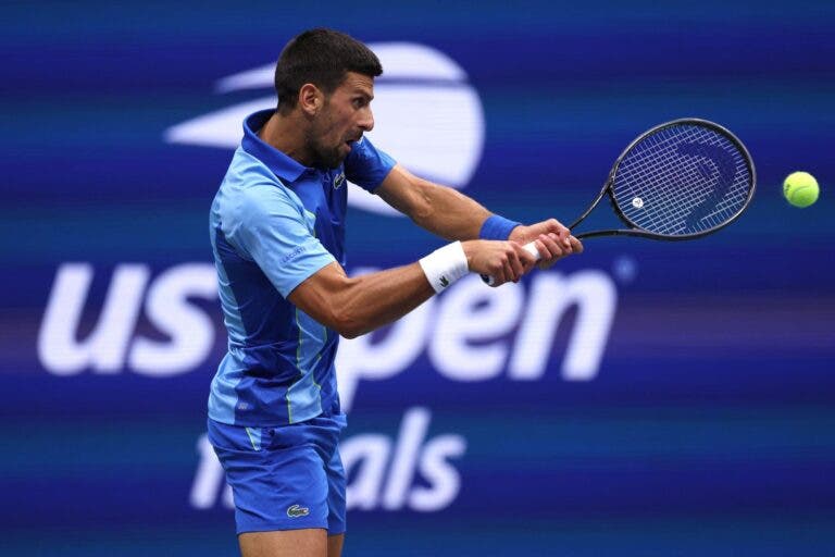 Djokovic apanha recorde mágico de Margaret Court e afasta-se de Serena Williams