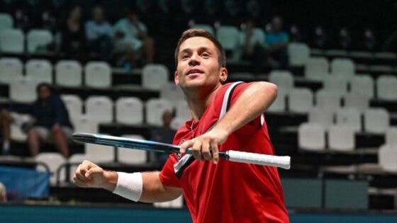 Austrália, Canadá e Finlândia apuram-se nas Davis Cup Finals, EUA caem com estrondo