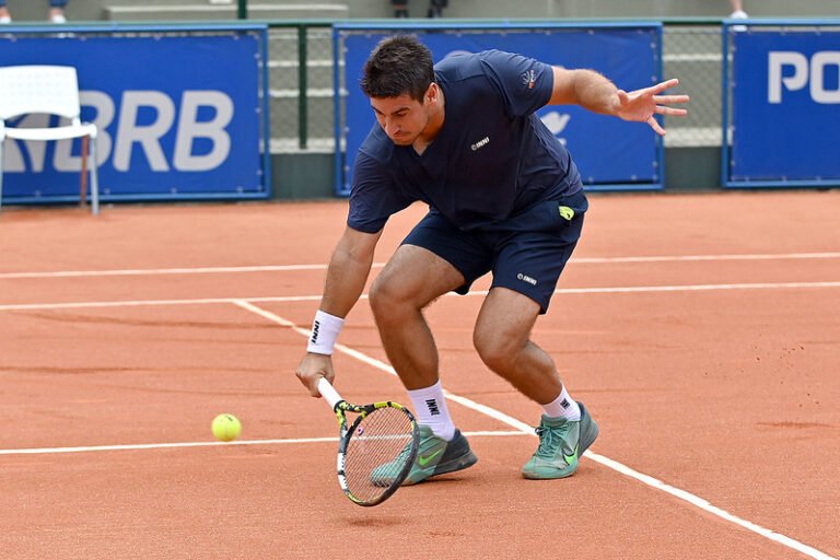 Último brasileiro na chave, Orlando Luz toma ‘pneu’ e cai nas quartas em Curitiba