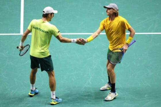 Austrália não dá hipóteses no par e segue para as meias-finais na Taça Davis