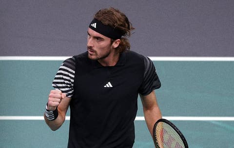 tsitsipas paris