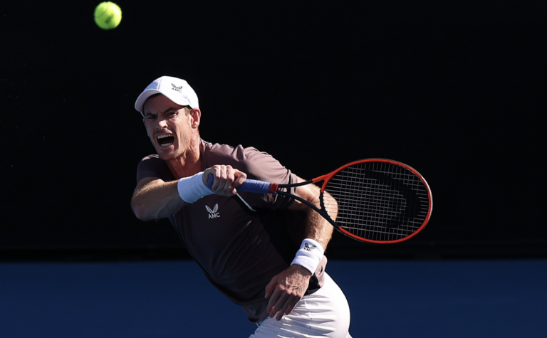 Murray desilude e é varrido do Australian Open, Monfils dá show e segue em frente