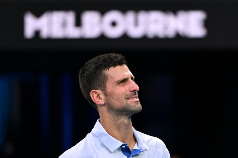 Djokovic volta a ser colocado para a sessão diurna do Australian Open