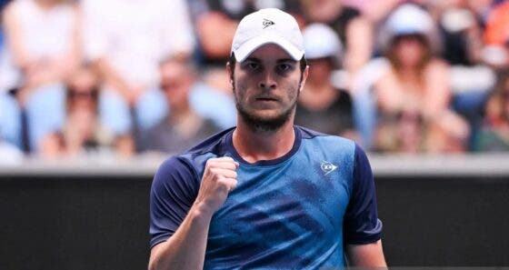 Kecmanovic salva match points pelo segundo encontro seguido e elimina Paul na Austrália