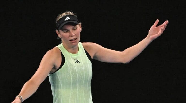 Wozniacki perde vantagem larga e acaba despachada por jovem russa no Australian Open