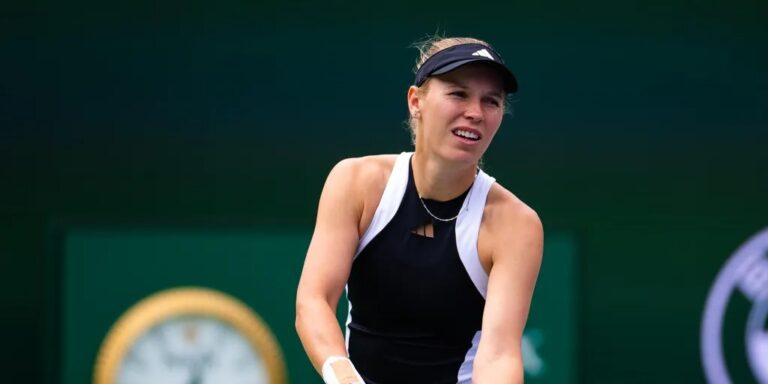 Wozniacki desperdiça match point e perde batalha em Miami; Sakkari atropela