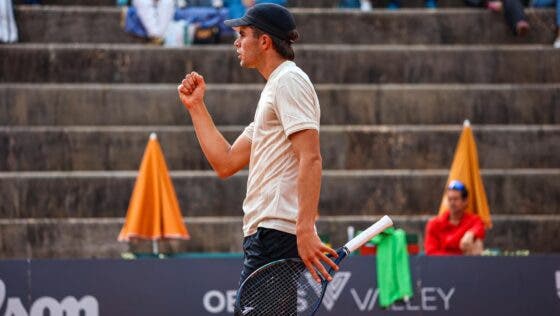 Jaime Faria estreia-se em meias-finais Challenger em Oeiras e espreita Roland Garros
