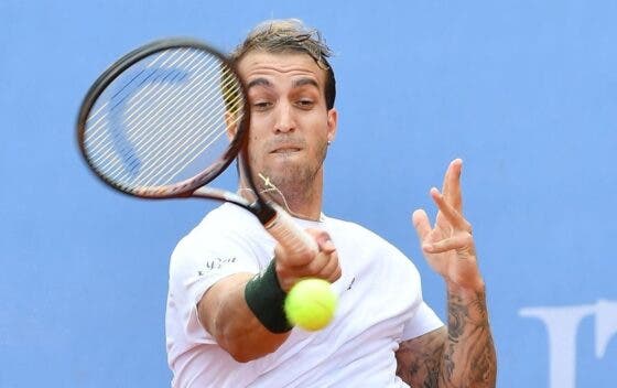Felipe Meligeni equilibra, mas perde para Lajovic em três sets no ATP 500 de Hamburgo