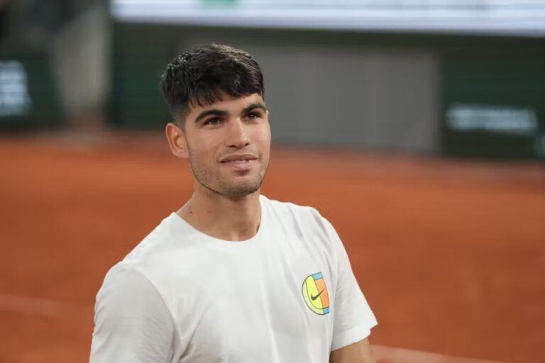 Saiba onde assistir Alcaraz x Wolf em Roland Garros ao vivo hoje