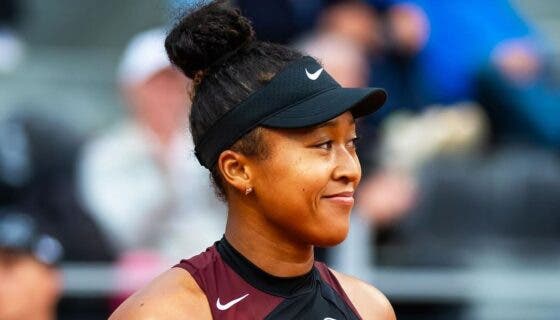 Osaka explica como ajuda ver Serena e Sharapova no túnel em Roma