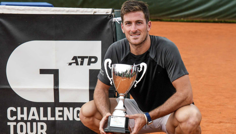 Federico Gómez deixou a carreira para ser treinador em Miami… e agora já ganha Challengers