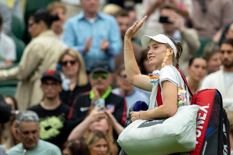 Saiba onde assistir às semifinais femininas de Wimbledon ao vivo hoje