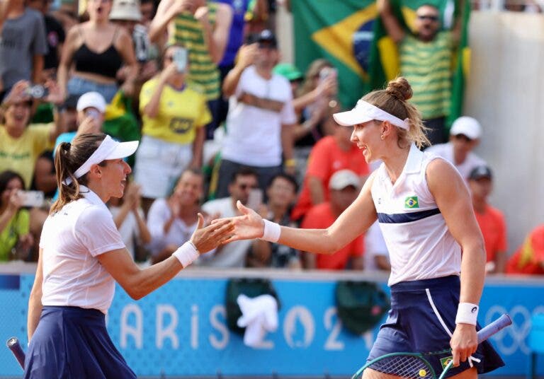 Bia Haddad e Luisa Stefani batem chinesas na estreia de duplas em Paris 2024