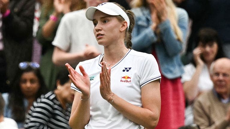 Rybakina despacha Svitolina e regressa às meias-finais de Wimbledon