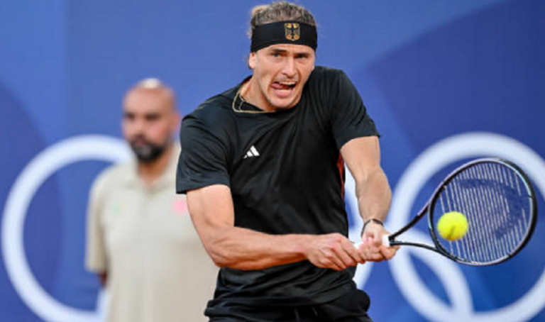 Zverev arrasa no regresso a Roland Garros e inicia defesa do ouro nos Jogos Olímpicos