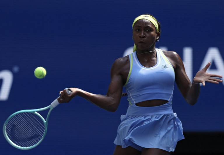 Gauff inicia defesa do título no US Open a voar, Badosa faz declaração de intenções