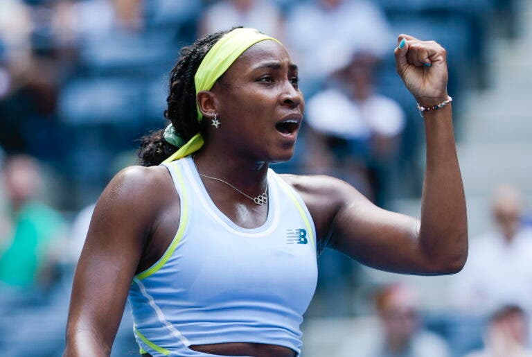 Gauff começa devagar mas acaba a dar pneu e marca duelo com Svitolina no US Open