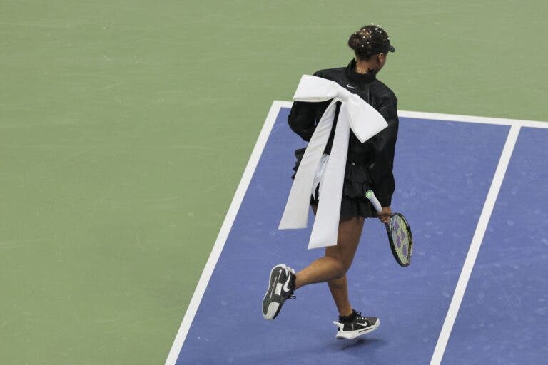 Frieza de Muchova bate desperdício de Osaka rumo à 3.ª ronda do US Open