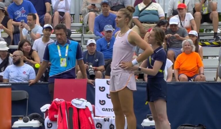 Bia Haddad sofre lesão logo no início do jogo e desiste na segunda rodada em Toronto