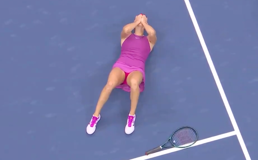 [VÍDEO] O momento em que Sabalenka se tornou a nova campeã do US Open