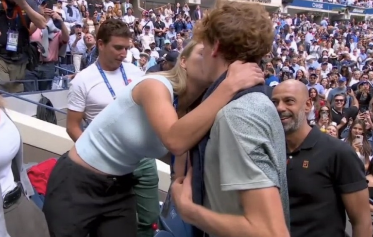 [VÍDEO] Sinner celebrou com Kalinskaya a conquista do US Open