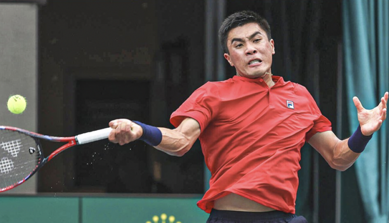 Equipa C dos Estados Unidos entra com vitória dura sobre o Chile nas Davis Cup Finals