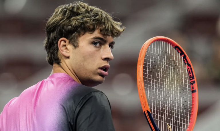 Maldição da Laver Cup: só Shelton e Cobolli escaparam à 1.ª ronda em Tóquio e Pequim