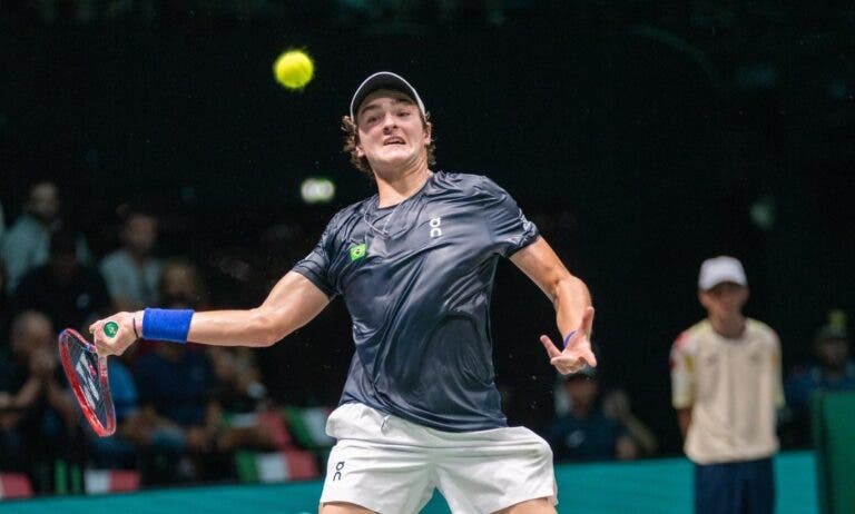 João Fonseca é superado por Berrettini e Itália sai na frente contra o Brasil nas Davis Cup Finals