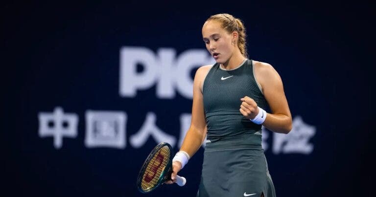 Kasatkina e Andreeva na final de Ningbo após desistências de Badosa e Muchova