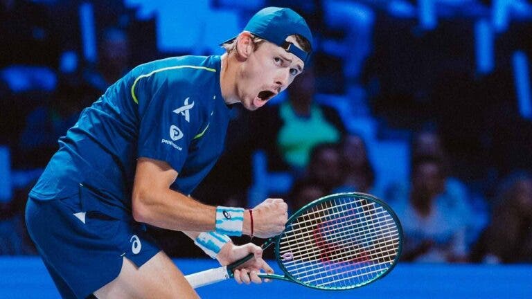 De Minaur mata sonho de Draper e está nos lugares de apuramento para as ATP Finals