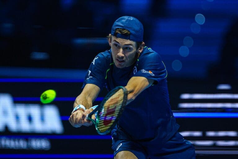 De Minaur despede-se das ATP Finals: «Nunca entro no court sem ser para dar 150%»