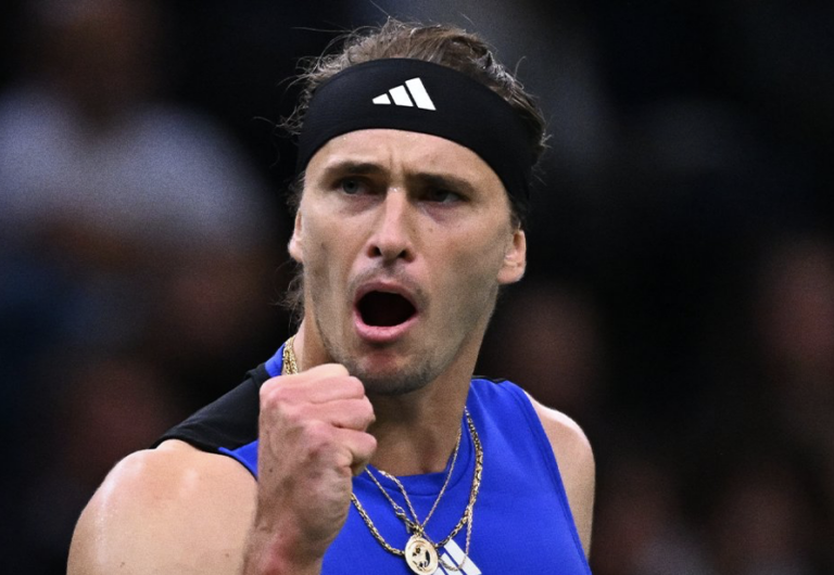 Zverev afasta Rune das Finals, segue para a final de Paris e ultrapassa Alcaraz