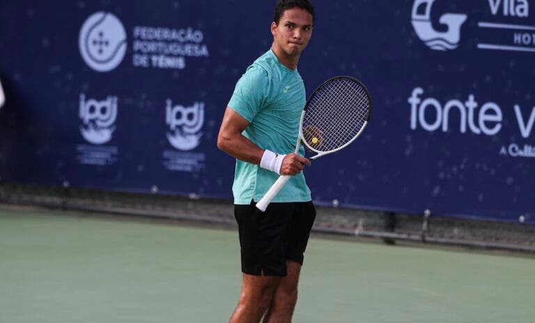 Pedro Araújo salva três match points e joga a maior final da carreira contra Frederico Silva no Algarve