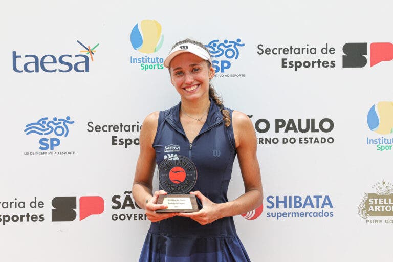 Ana Candiotto conquista seu primeiro título no ITF W15 de Mogi das Cruzes