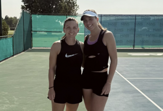 Badosa prepara-se para a nova temporada a treinar com Halep no Dubai