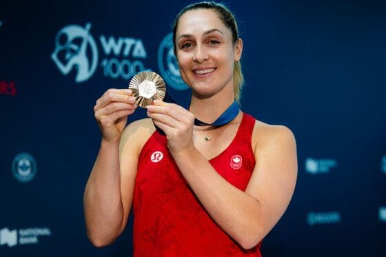 Dabrowski ganhou batalha contra o cancro e continua no topo: «Algo tinha de me abanar»