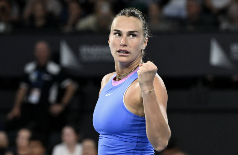 Sabalenka acerta contas com Andreeva e está de volta à final de Brisbane