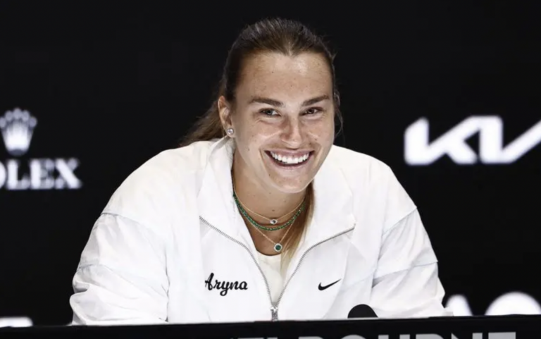 Sabalenka sem medo no Australian Open: «Gosto de ter um alvo nas costas»