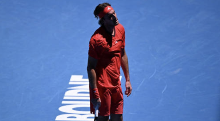 Tsitsipas surpreende: «Sou melhor jogador do que quando cheguei à final do Australian Open»