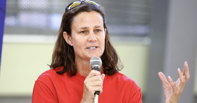 Pam Shriver alvo de roubo brutal quando fugia dos incêndios de Los Angeles