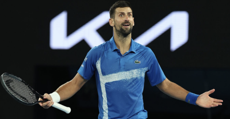 Vintage Djokovic derrota Alcaraz e regressa às meias-finais do Australian Open