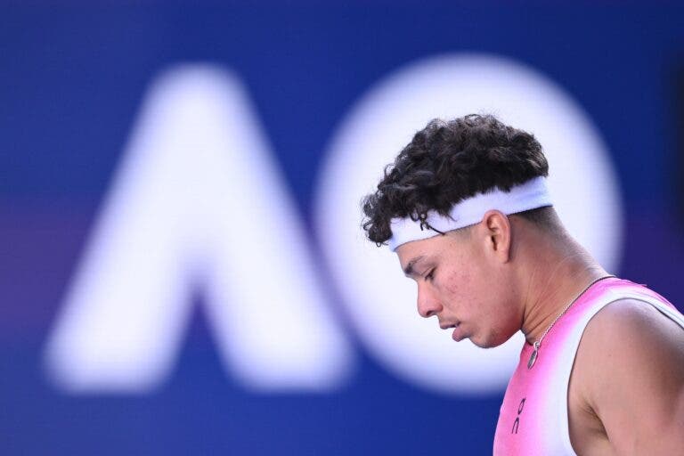 Shelton sai do Australian Open de cabeça erguida: «Sei que estou perto…»