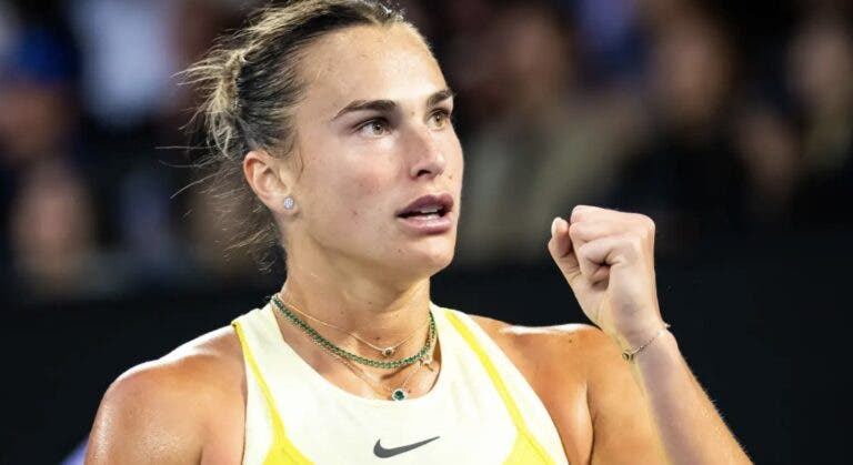 Sabalenka regressa às vitórias e avança para os ‘oitavos’ no Dubai