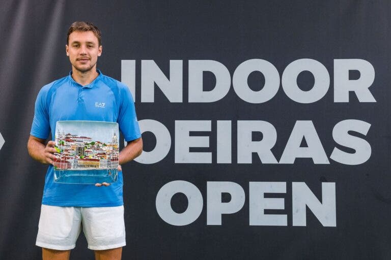 Missão cumprida! Medjedovic conquista Indoor Oeiras Open e estreia-se no top 100